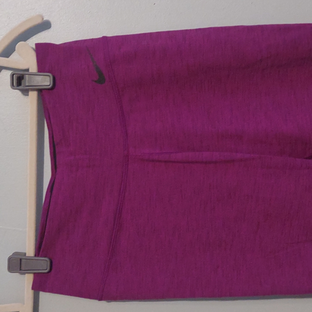Nike leggings - Picture 2 of 8